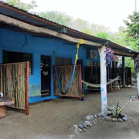 Ola Perfecta Hostel-3